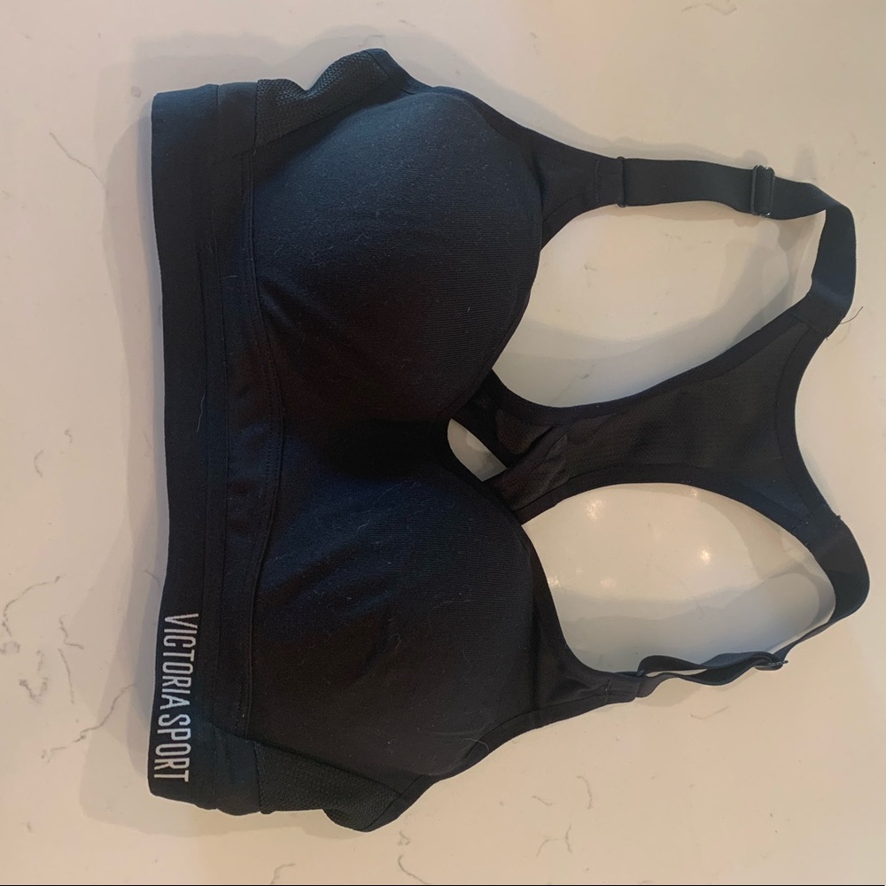 Victoria Sport Incredible Sports Bra 32B